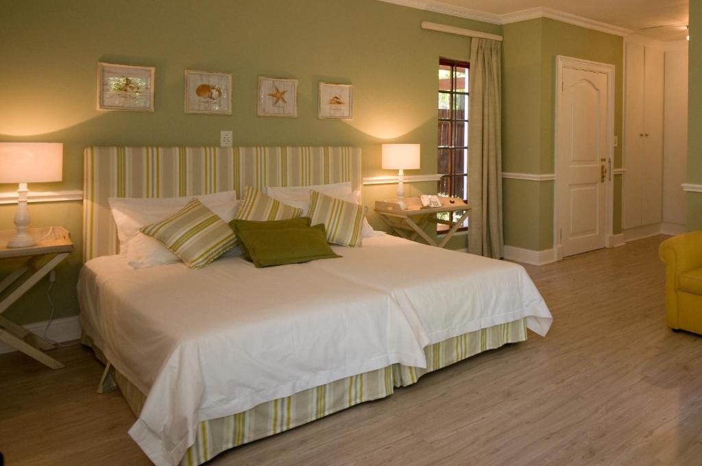 Willowbrook Country House Cape Town Room photo